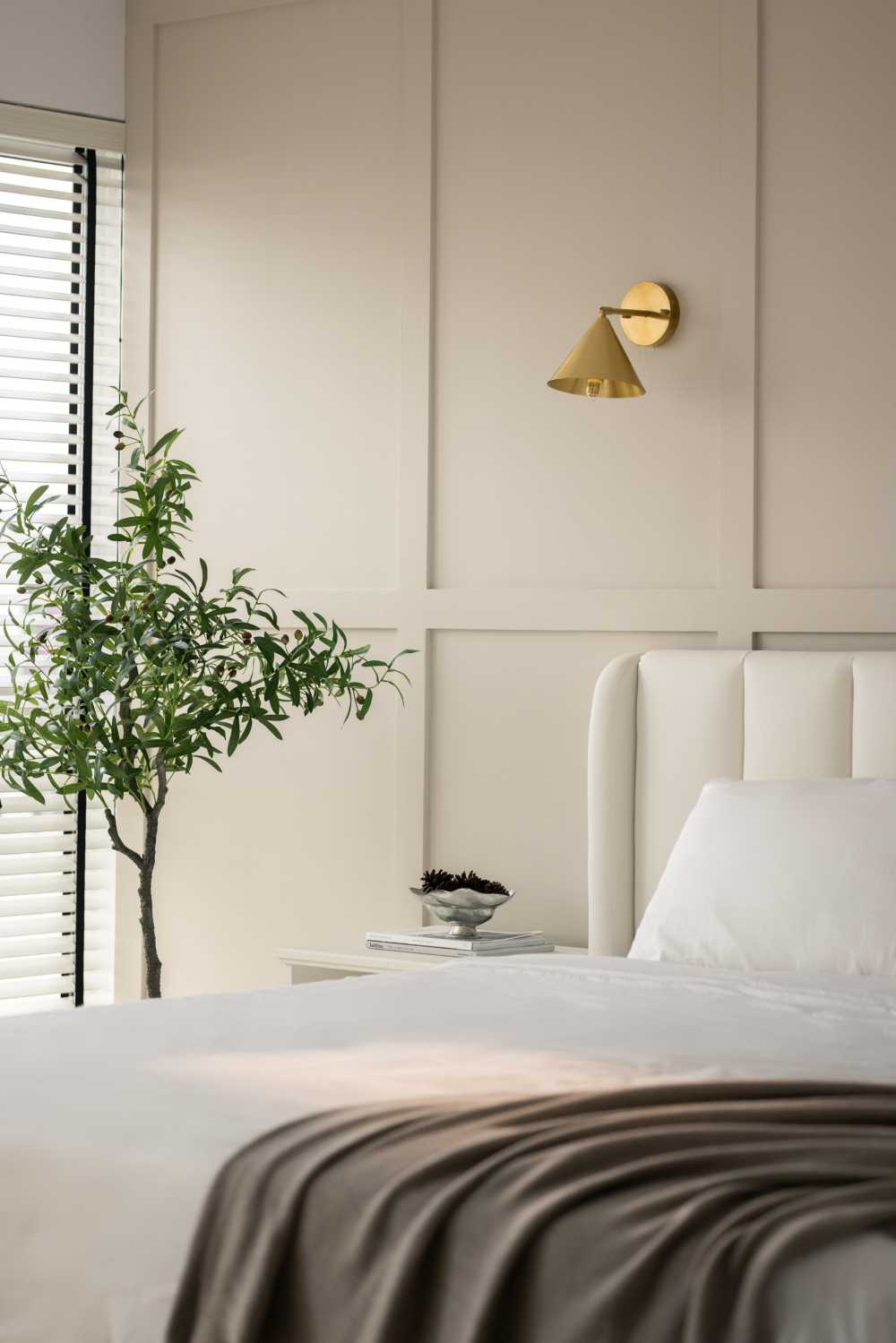 Modern Bedroom with Feature Wall and Roller Blinds