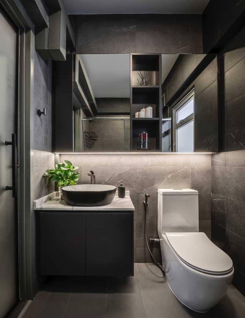 Modern Bathroom with Mirror and Display Cabinets