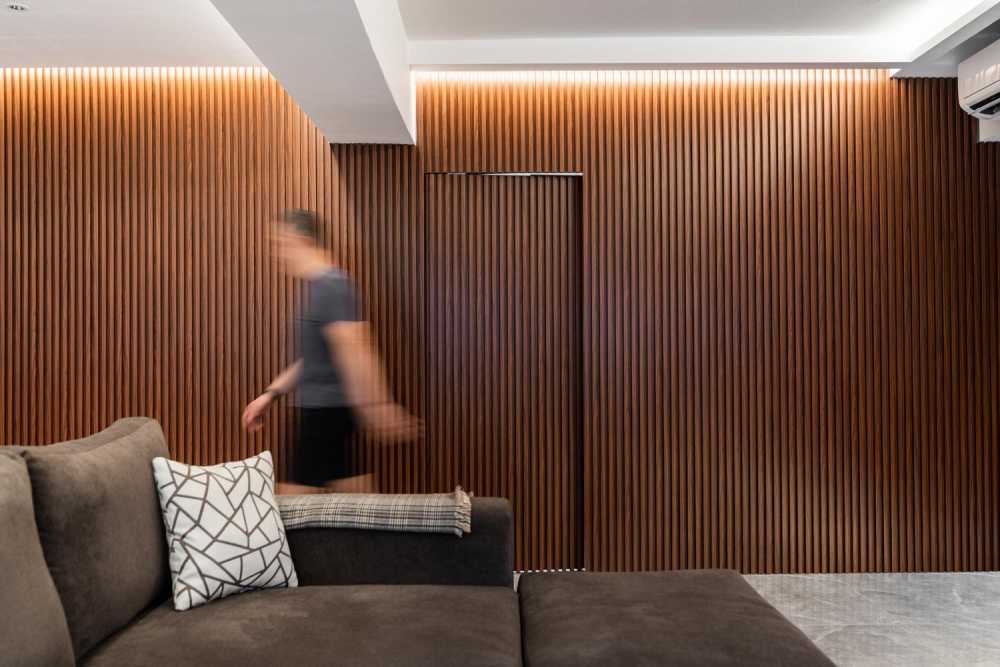 Modern Living Room with Feature Wall and Sofa