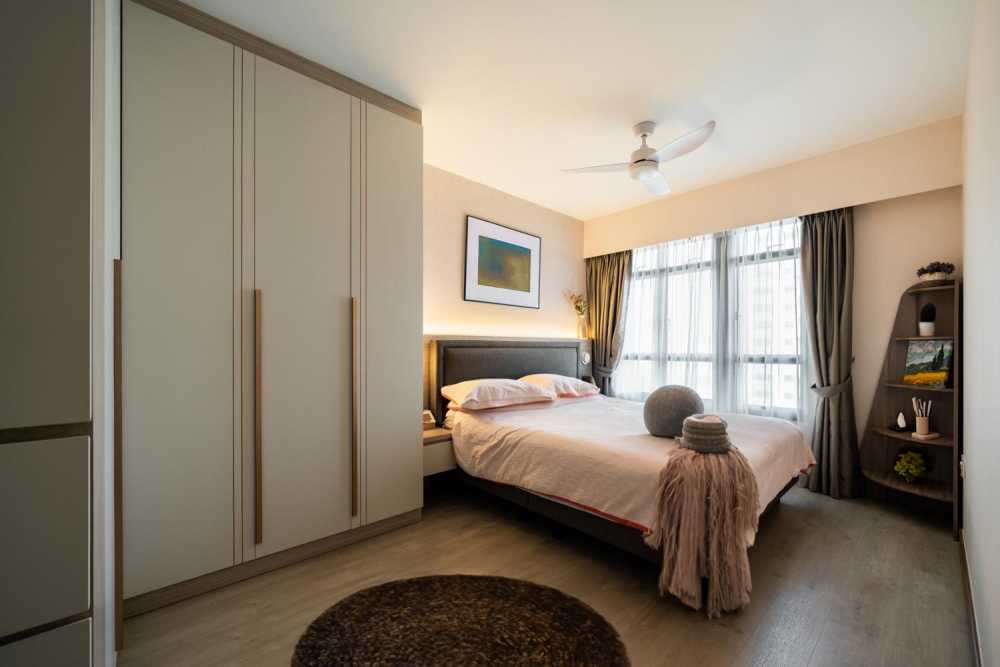 Modern Bedroom with Bookshelf and Vinyl Flooring