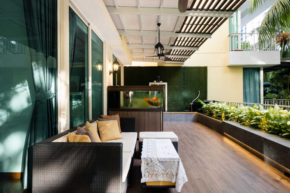 Modern Garden with Trellis and Green Wall