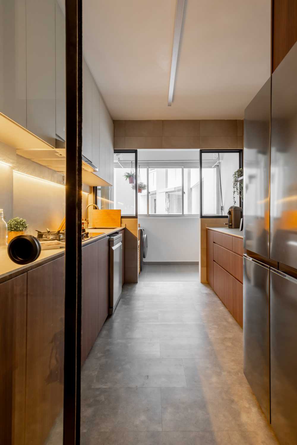 Scandinavian Kitchen with Homogeneous Tiles and Kitchen Window