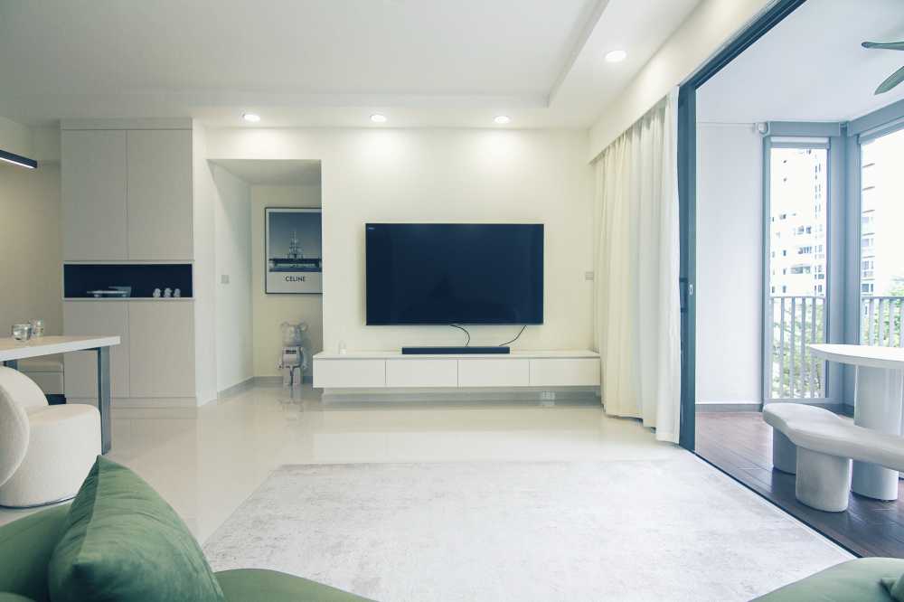 Minimalist Living Room with Homogeneous Tiles and TV Console