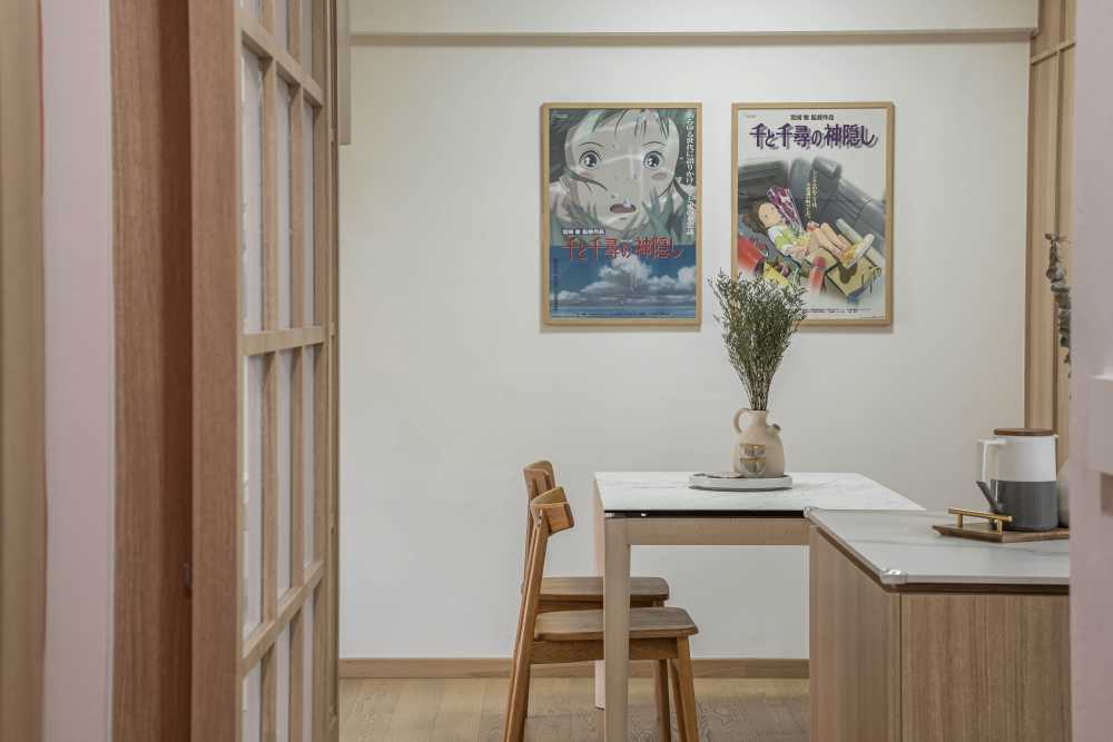 Asian Dining Room with Countertop and Dining Table