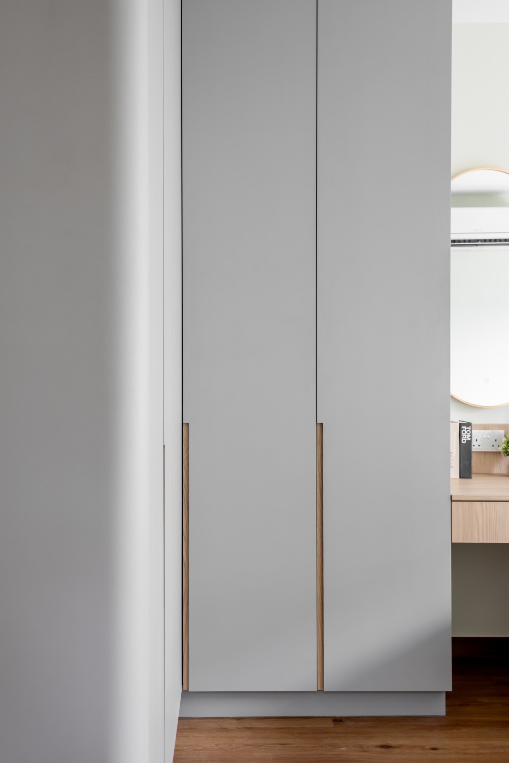 Minimalist Bedroom with Wardrobe and Closet