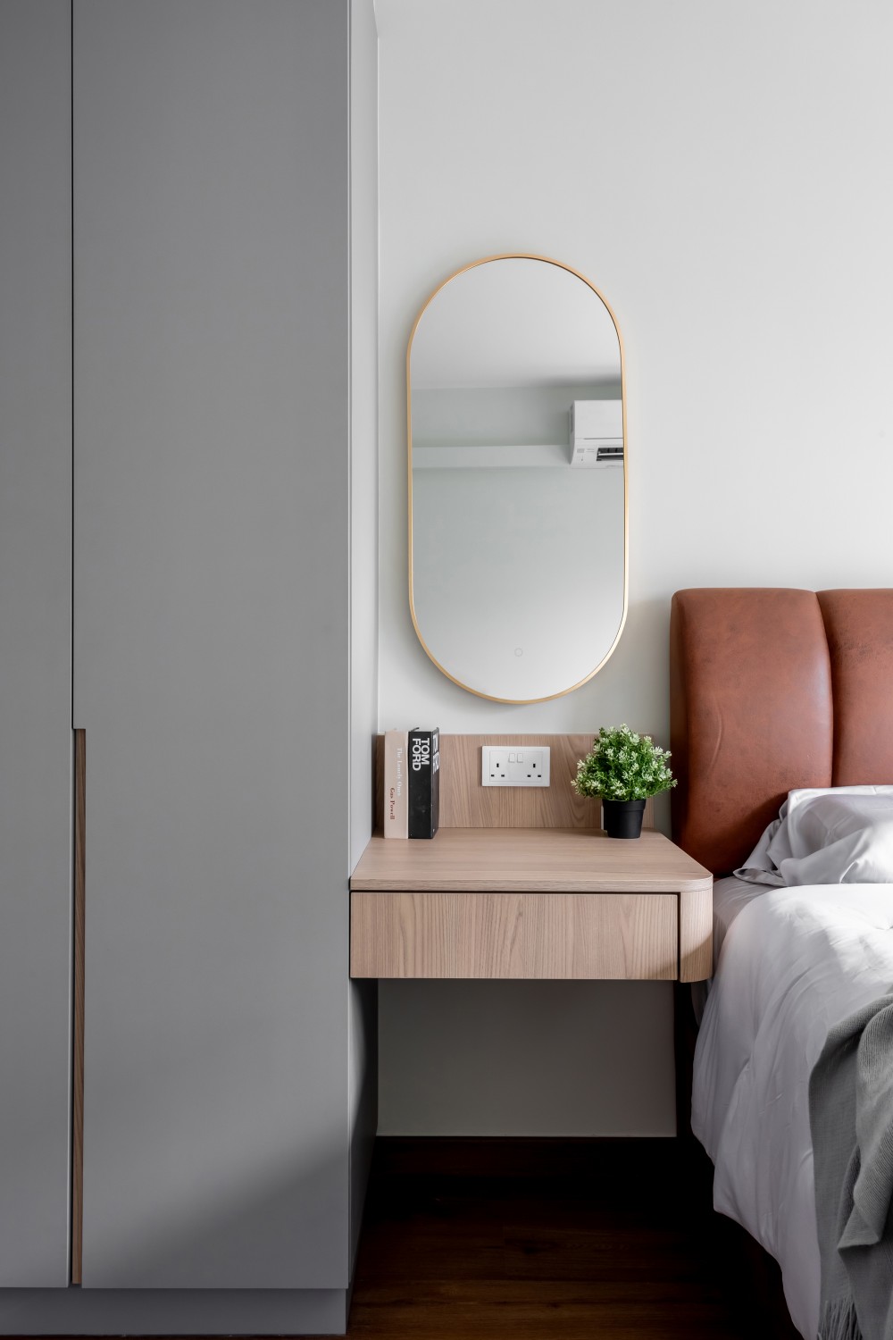 Minimalist Bedroom with Vinyl Flooring and Mirror