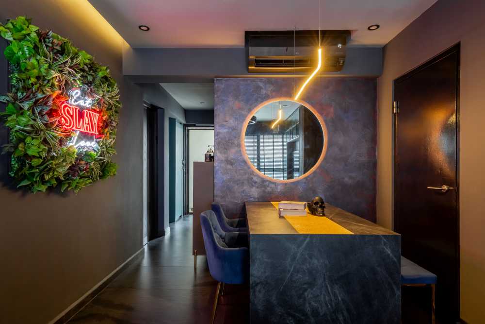 Contemporary Dining Room with Dining Table and Lighting