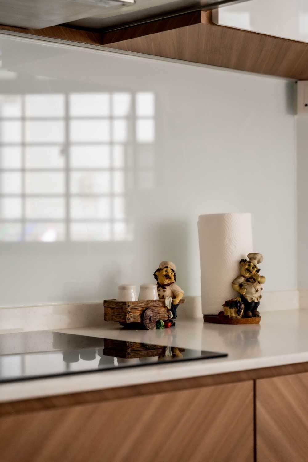 Scandinavian Kitchen with Countertop and Homogeneous Tiles