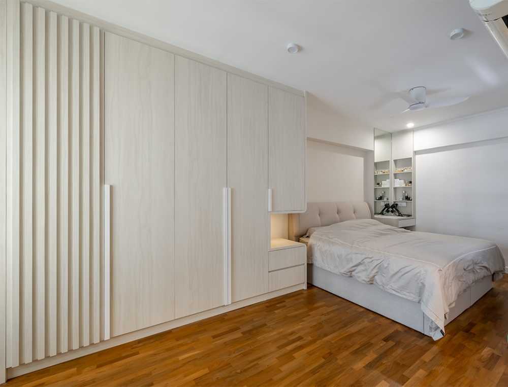 Contemporary Bedroom with Parquet Floor and Wardrobe