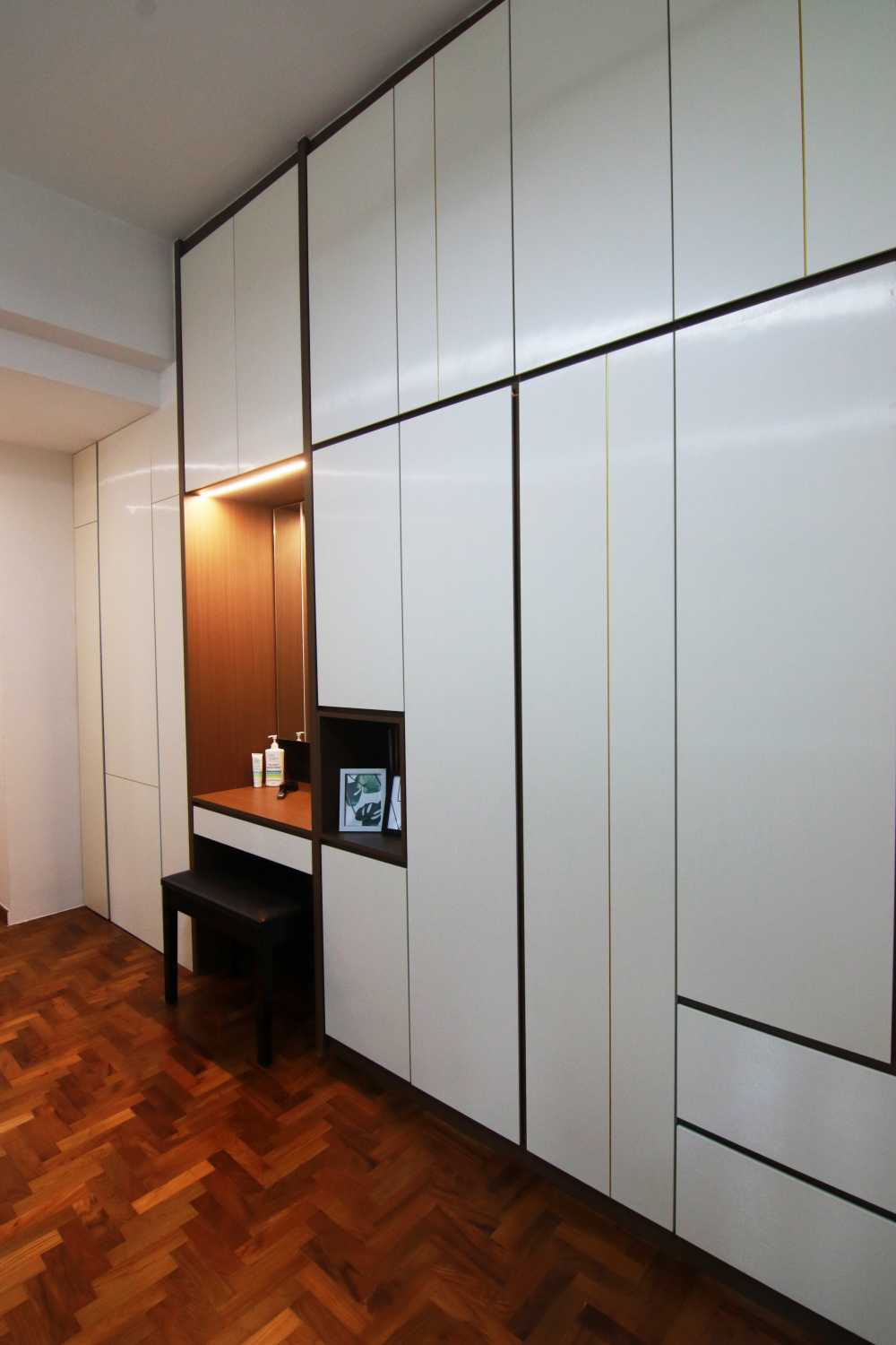 Contemporary Bedroom with Parquet Floor and Feature Wall