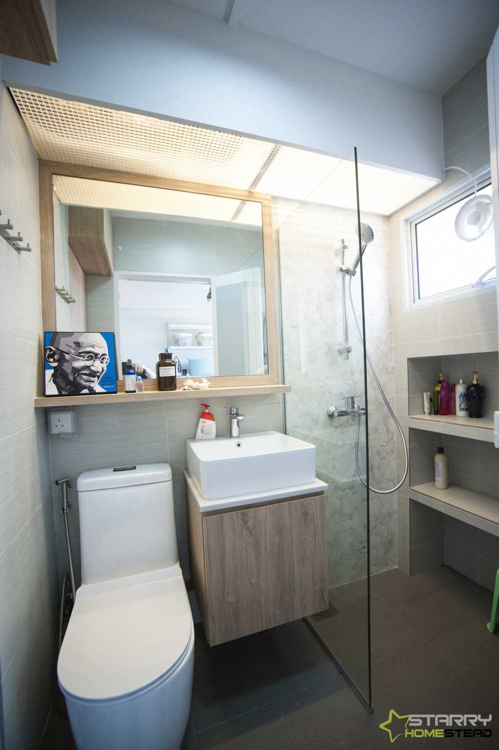 Scandinavian Bathroom with Mirror and Vanity Counter