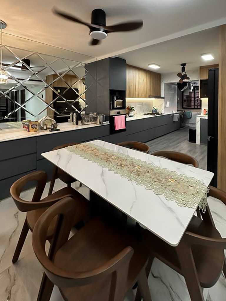Scandinavian Dining Room with Dining Table and Sideboard