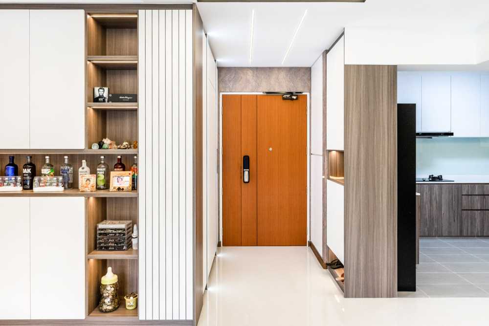 Modern Entryway with Mirror and Shoe Cabinets