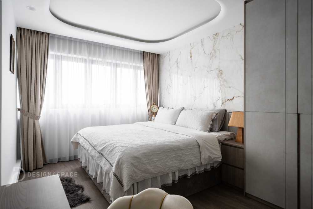 Modern Living Room with Vinyl Flooring and Marble Floor