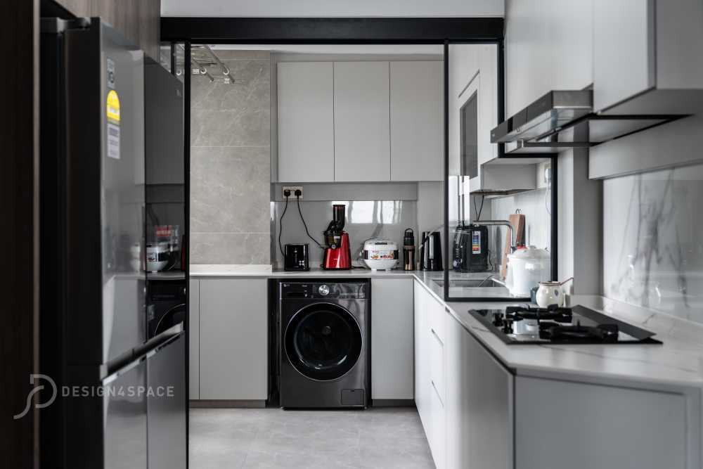 Modern Kitchen with Wood Flooring and Kitchen Window