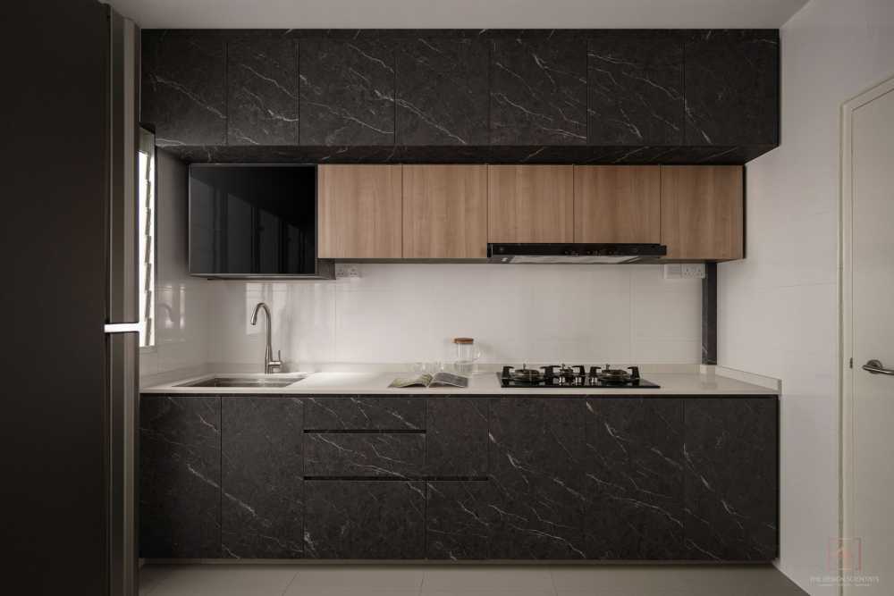 Contemporary Kitchen with Countertop and Cupboard