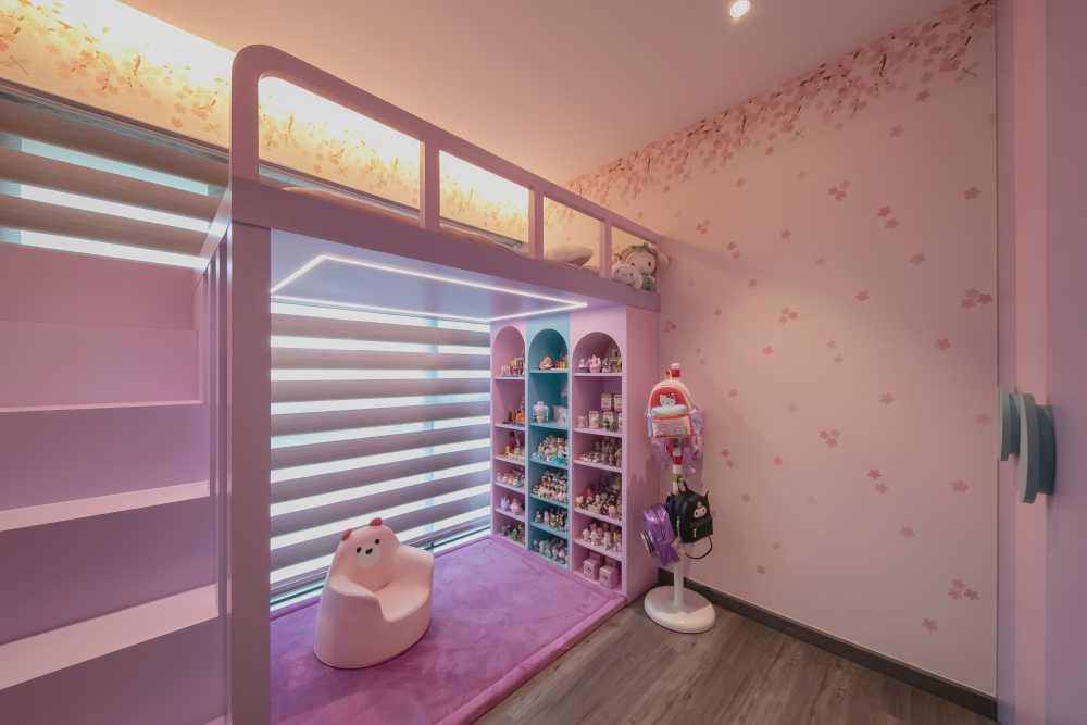 Modern Kids Room with Platform Bed and Built-in Bed