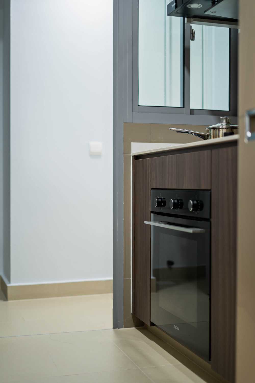 Contemporary Kitchen with Countertop and Kitchen Island