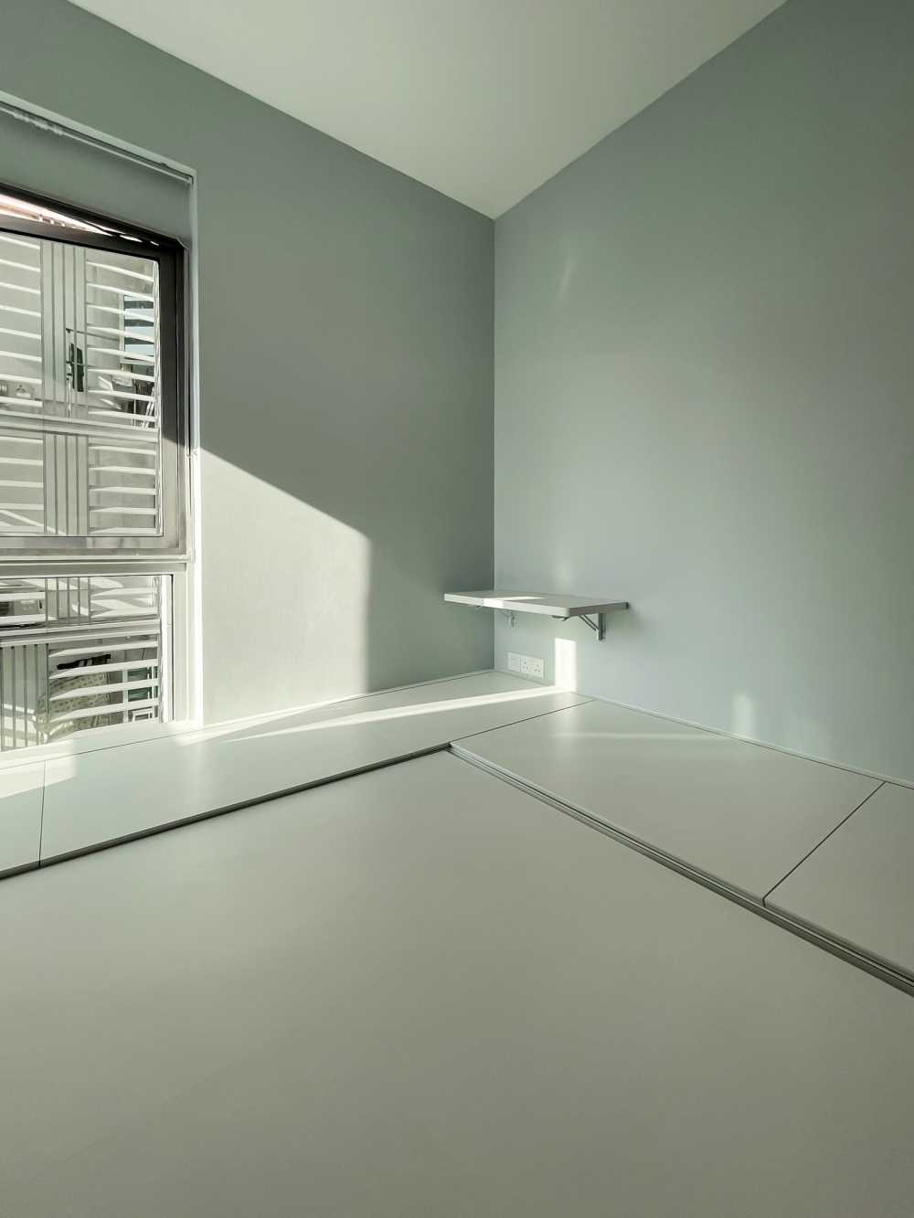 Scandinavian Bedroom with Built-in Bed and Window Grille