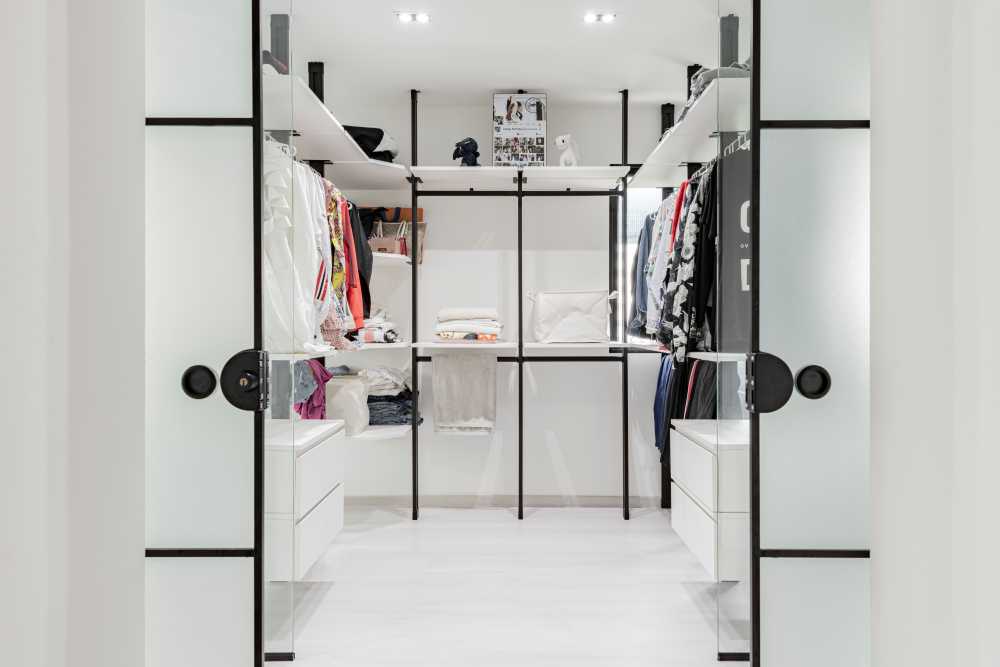 Minimalist Bedroom with Vinyl Flooring and Drop Ceiling