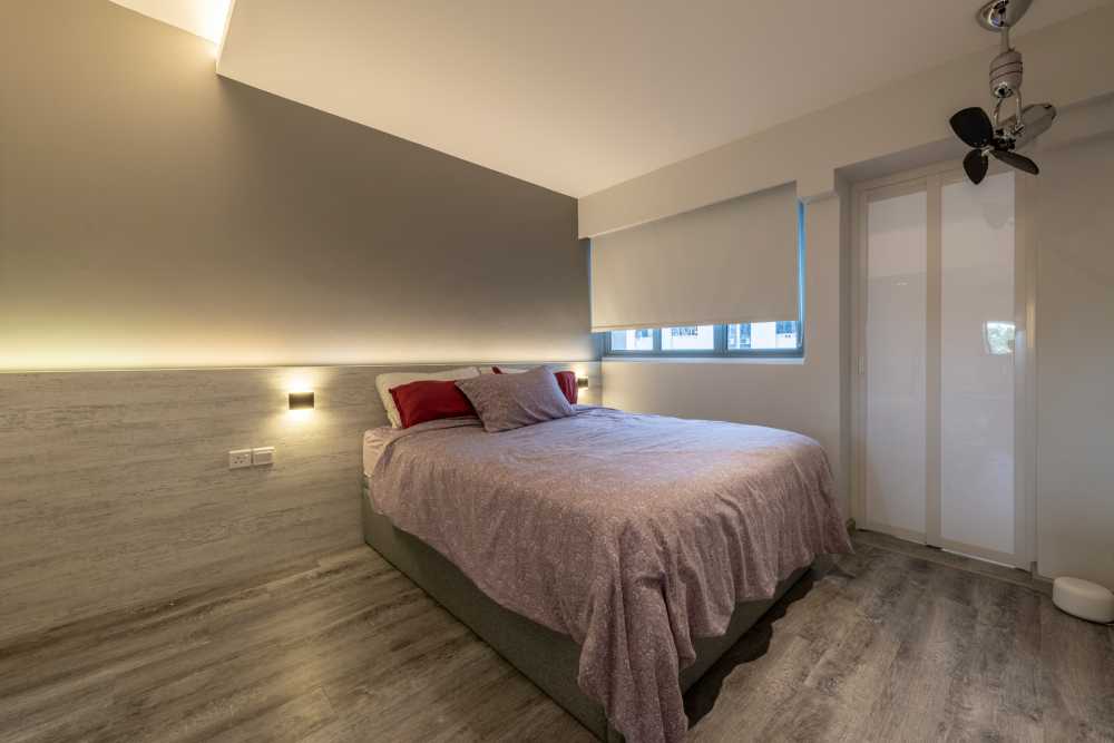 Industrial Bedroom with Vinyl Flooring and Drop Light