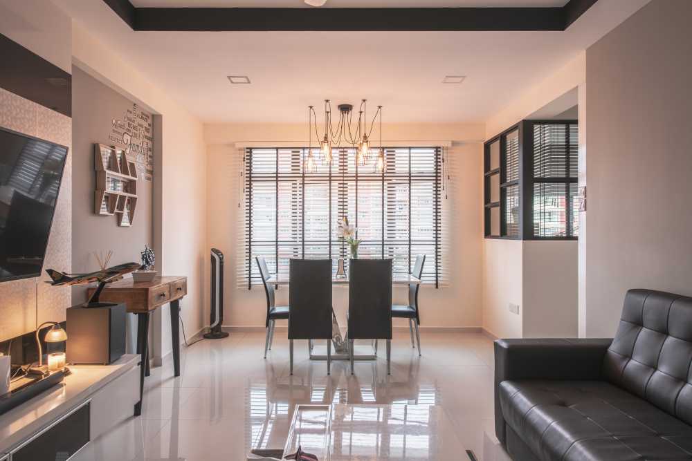 Modern Dining Room with Drop Light and Drop Ceiling
