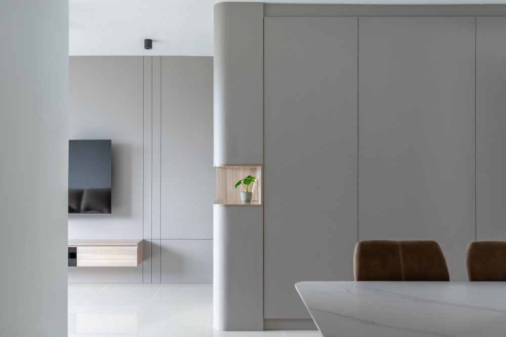 Contemporary Living Room with Homogeneous Tiles and TV Console