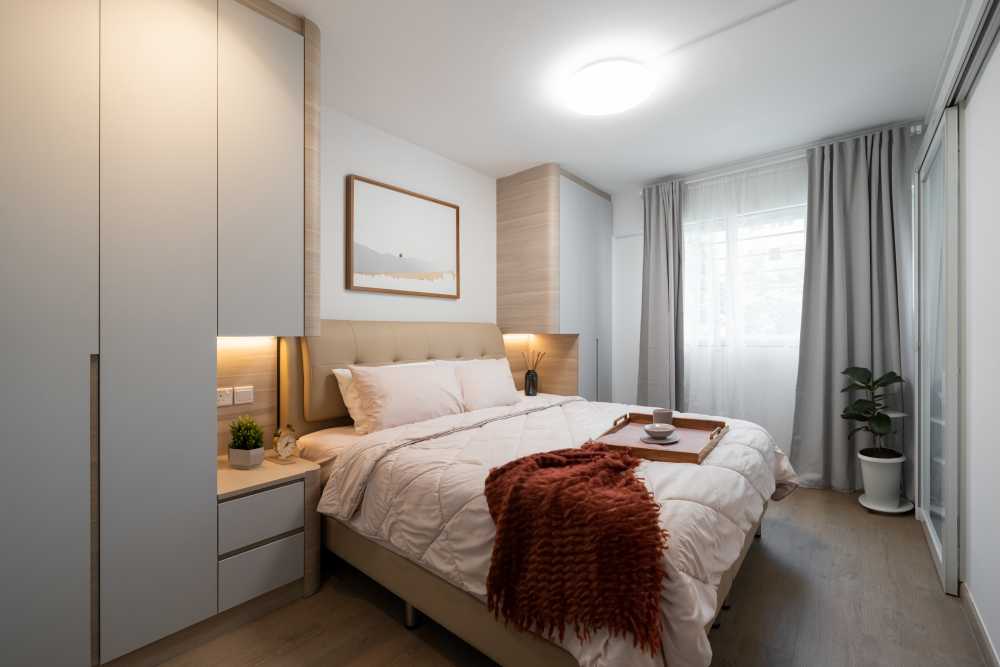 Scandinavian Bedroom with Vinyl Flooring and Drop Ceiling