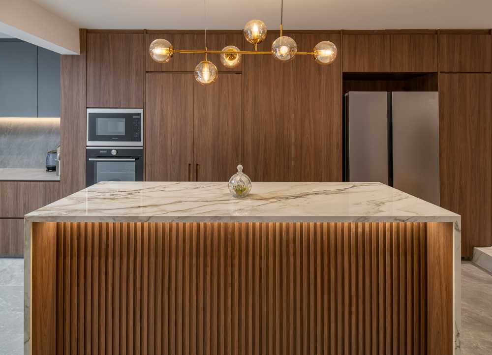 Contemporary Dining Room with Drop Light and Drop Ceiling