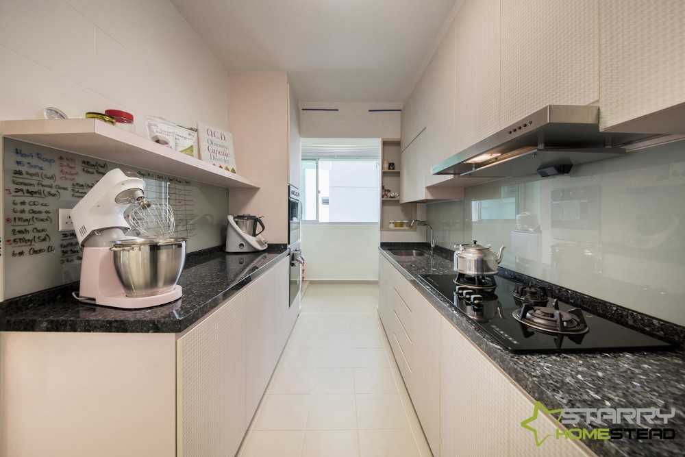 Scandinavian Kitchen with Kitchen Backsplash and Kitchen Cabinets