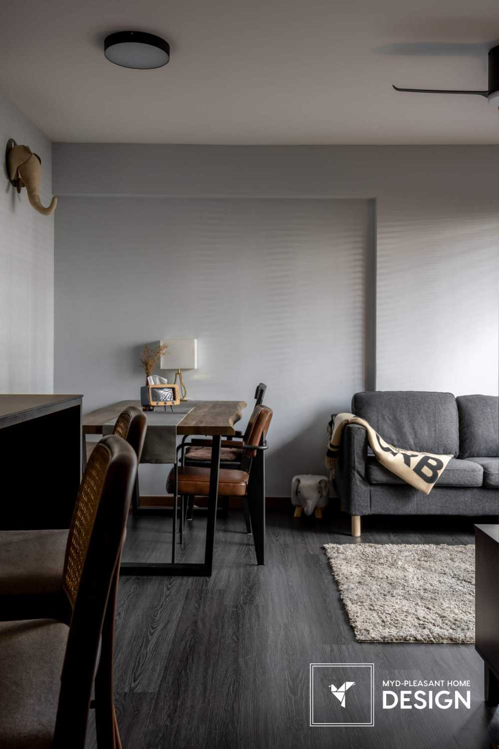Modern Dining Room with Dining Table and Seating Bench