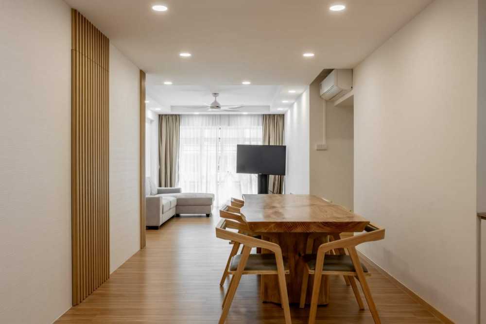 Contemporary Dining Room with Drop Ceiling and Ceiling Light