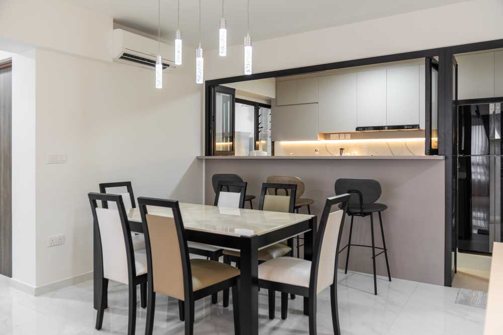 Modern Kitchen with Wood Flooring and Kitchen Window