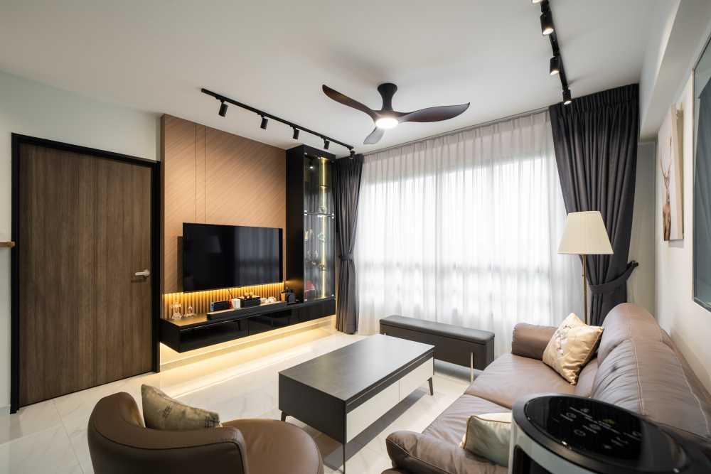 Modern Living Room with Feature Wall and Sofa