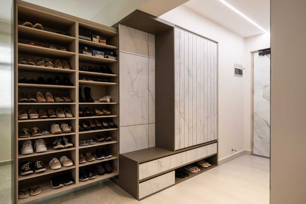 Modern Entryway with Seating Bench and Shoe Rack