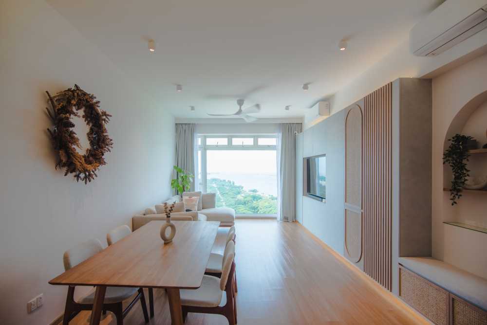 Contemporary Living Room with Settee and Vinyl Flooring
