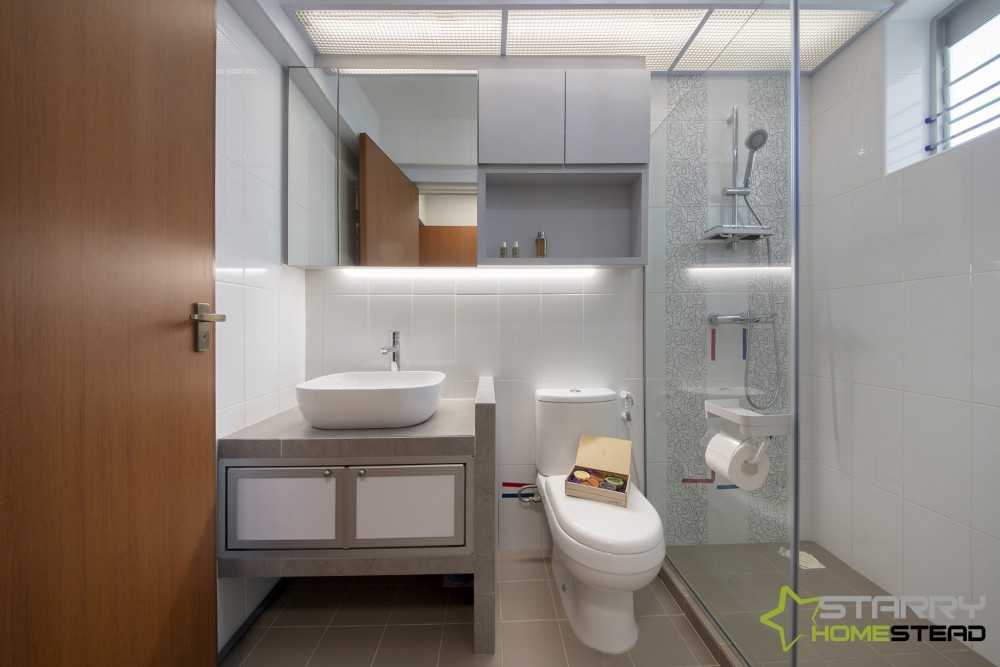 Scandinavian Bathroom with Mirror and Vanity Counter