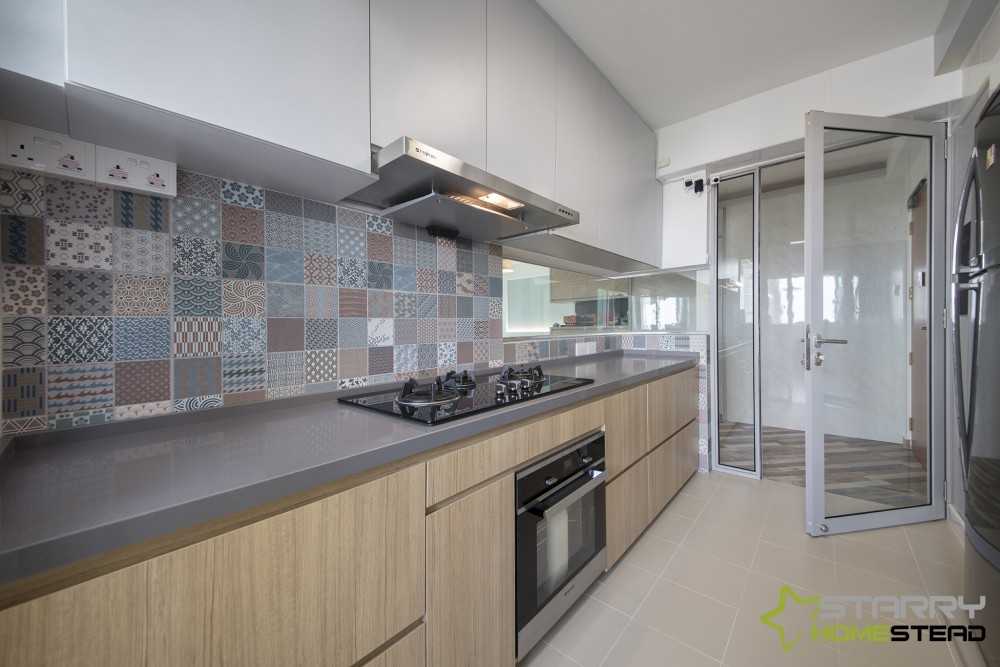 Scandinavian Kitchen with Kitchen Backsplash and Kitchen Cabinets