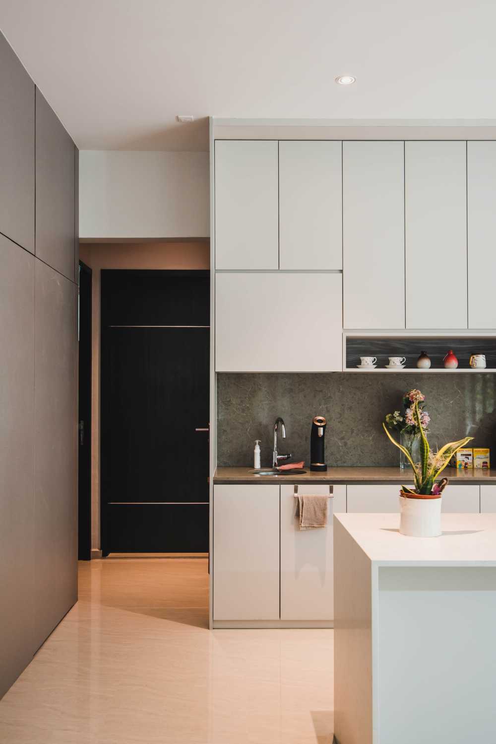 Contemporary Pantry with Countertop and Kitchen Island