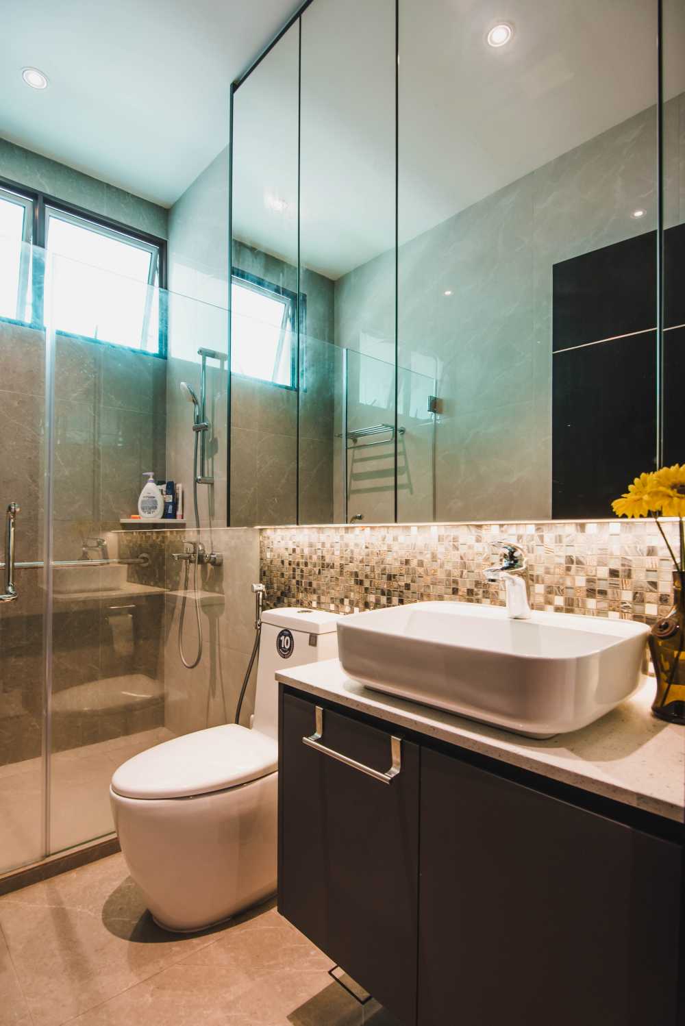 Contemporary Bathroom with Countertop and Mirror
