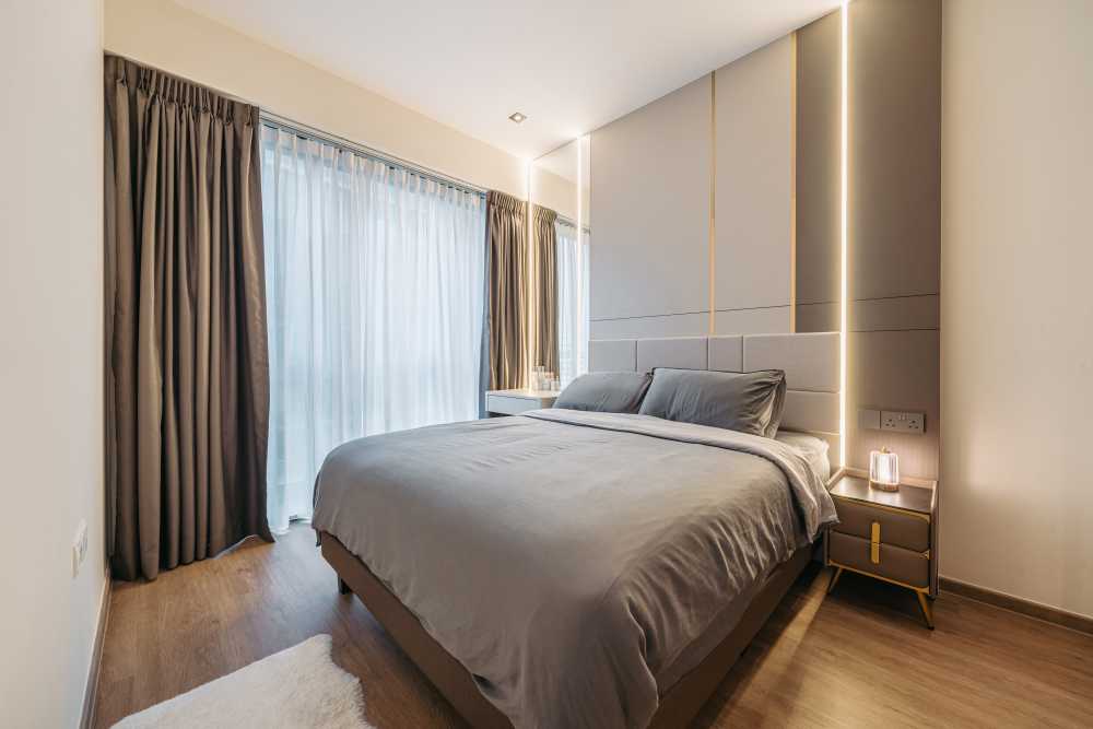 Modern Bedroom with Built-in Bed and Bed