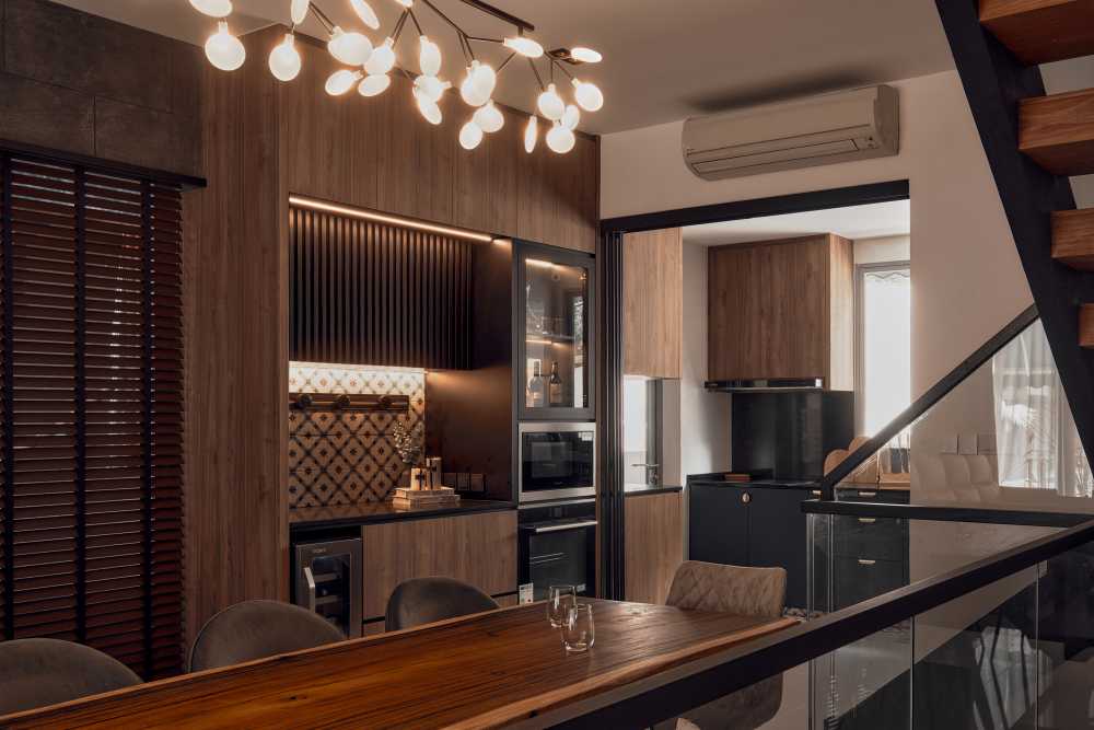 Modern Dining Room with Drop Light and Ceiling Light