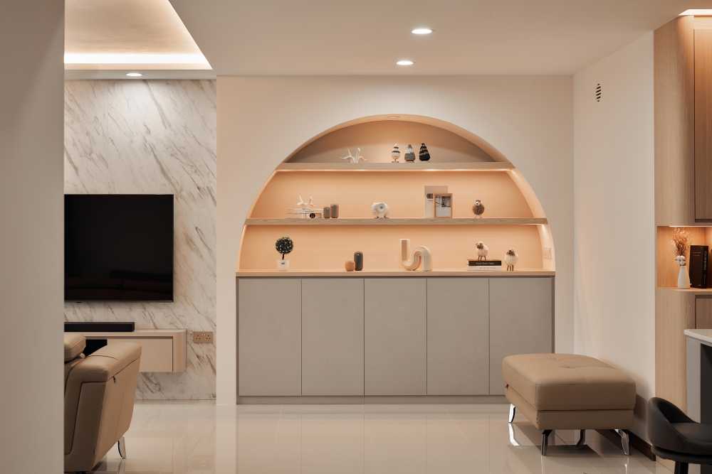 Scandinavian Living Room with Bookshelf and Countertop