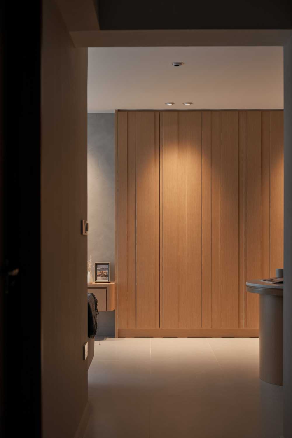 Scandinavian Living Room with Bookshelf and Ceiling Light