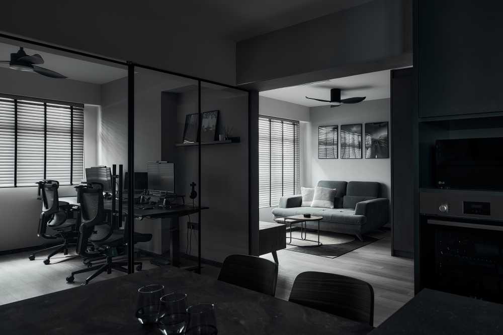 Modern Living Room with Dining Table and TV