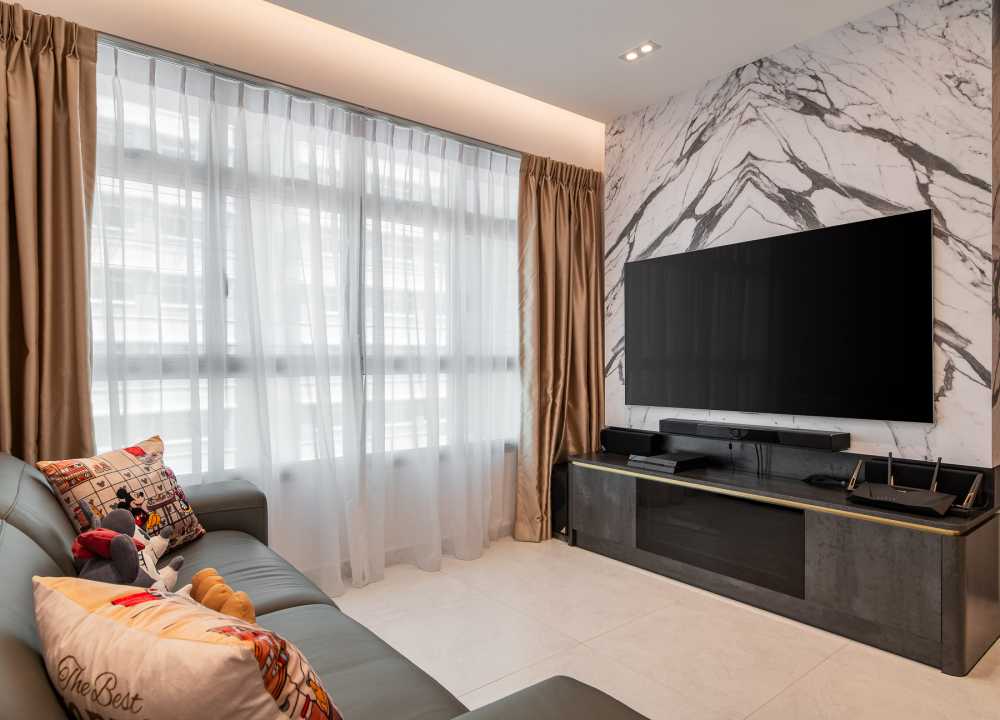 Contemporary Living Room with Homogeneous Tiles and Feature Wall