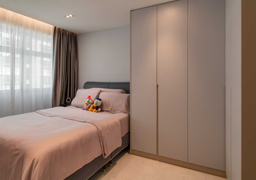 Contemporary Bedroom with Platform Bed and Wardrobe