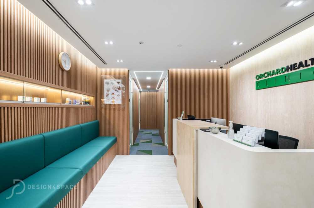 Modern Retail with Bookshelf and Wall Shelves