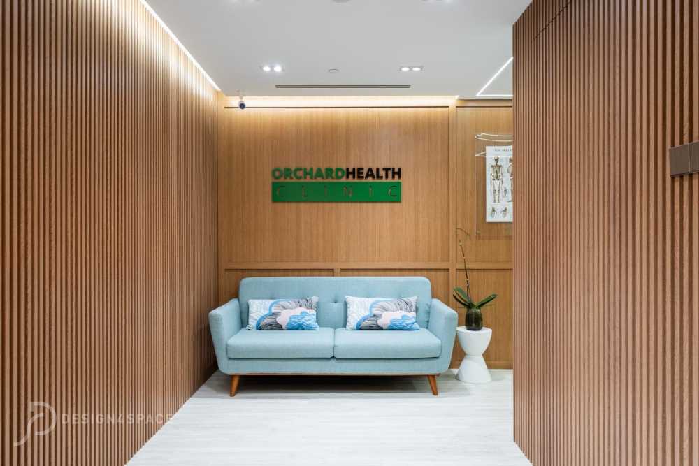 Modern Retail with Bookshelf and Wall Shelves