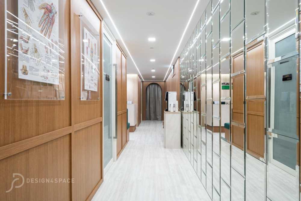 Modern Retail with Bookshelf and Wall Shelves